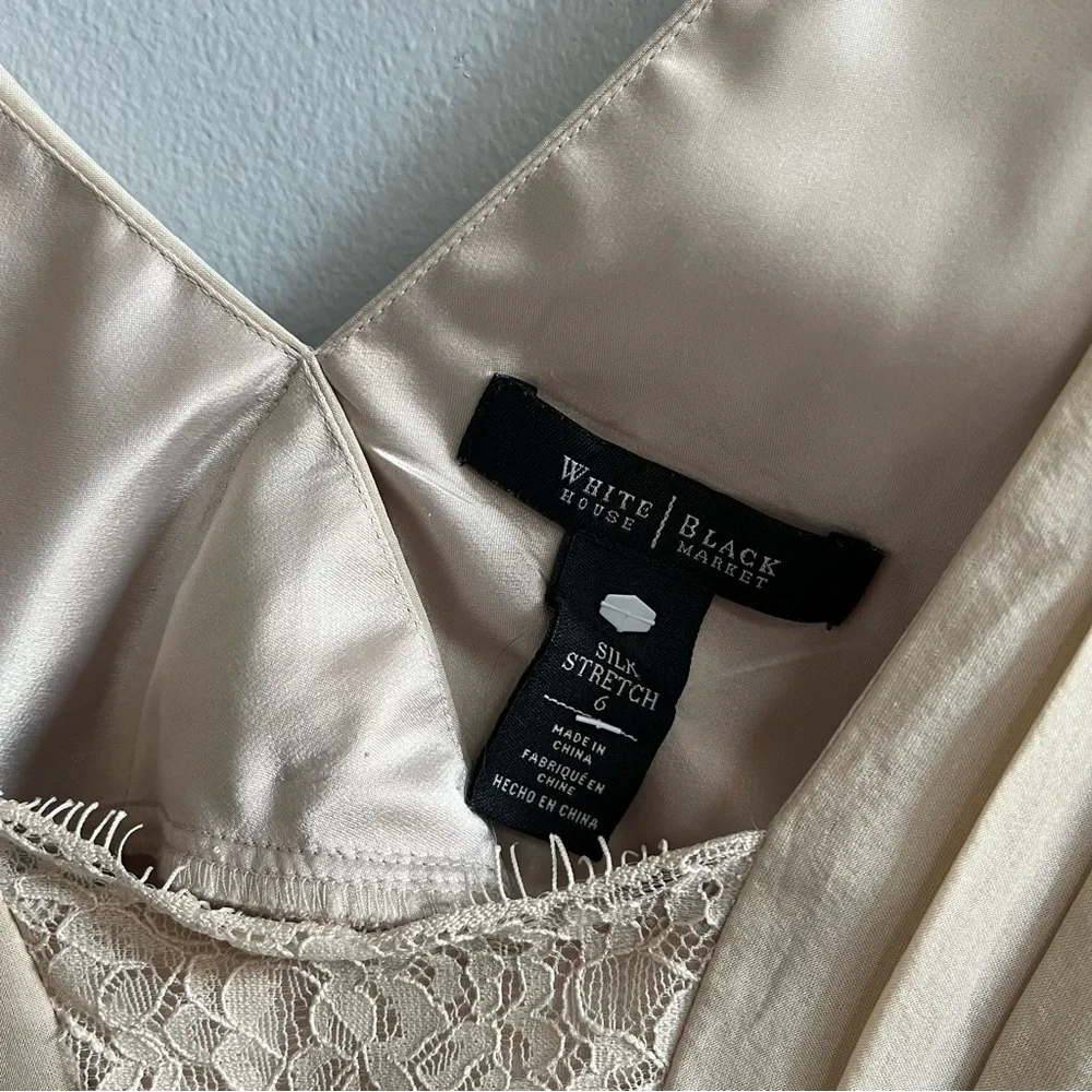 White House Black Market Silk Stretch Timeless V-Neck Tank Size 6 - Picture 5 of 10